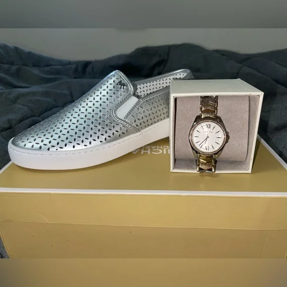 Mk Shoes size 8.5 and Mk Watch color is rose gold, gold and silver - Picture 1 of 1